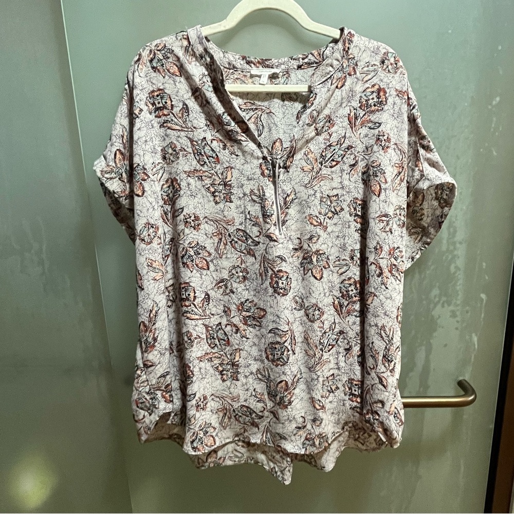 Maurices plus size 1X blouse